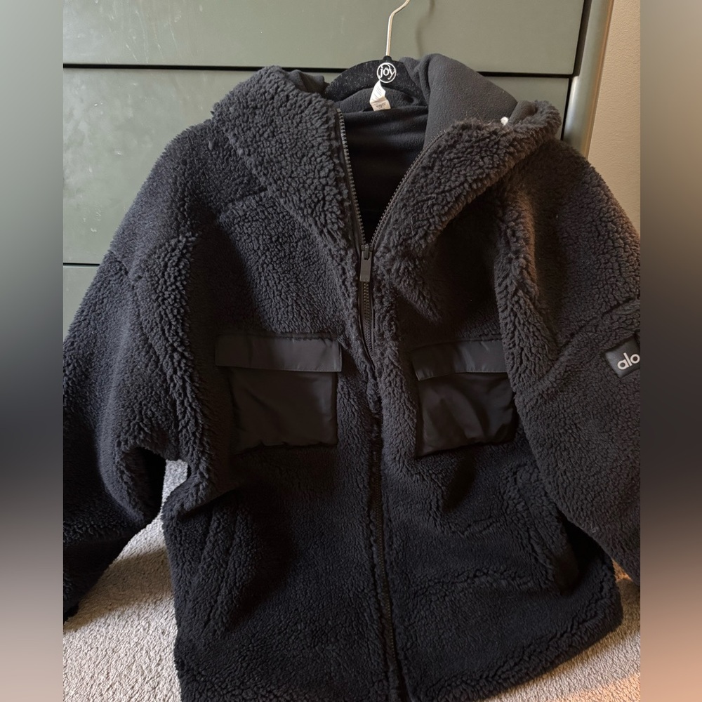Alo fleece jacket